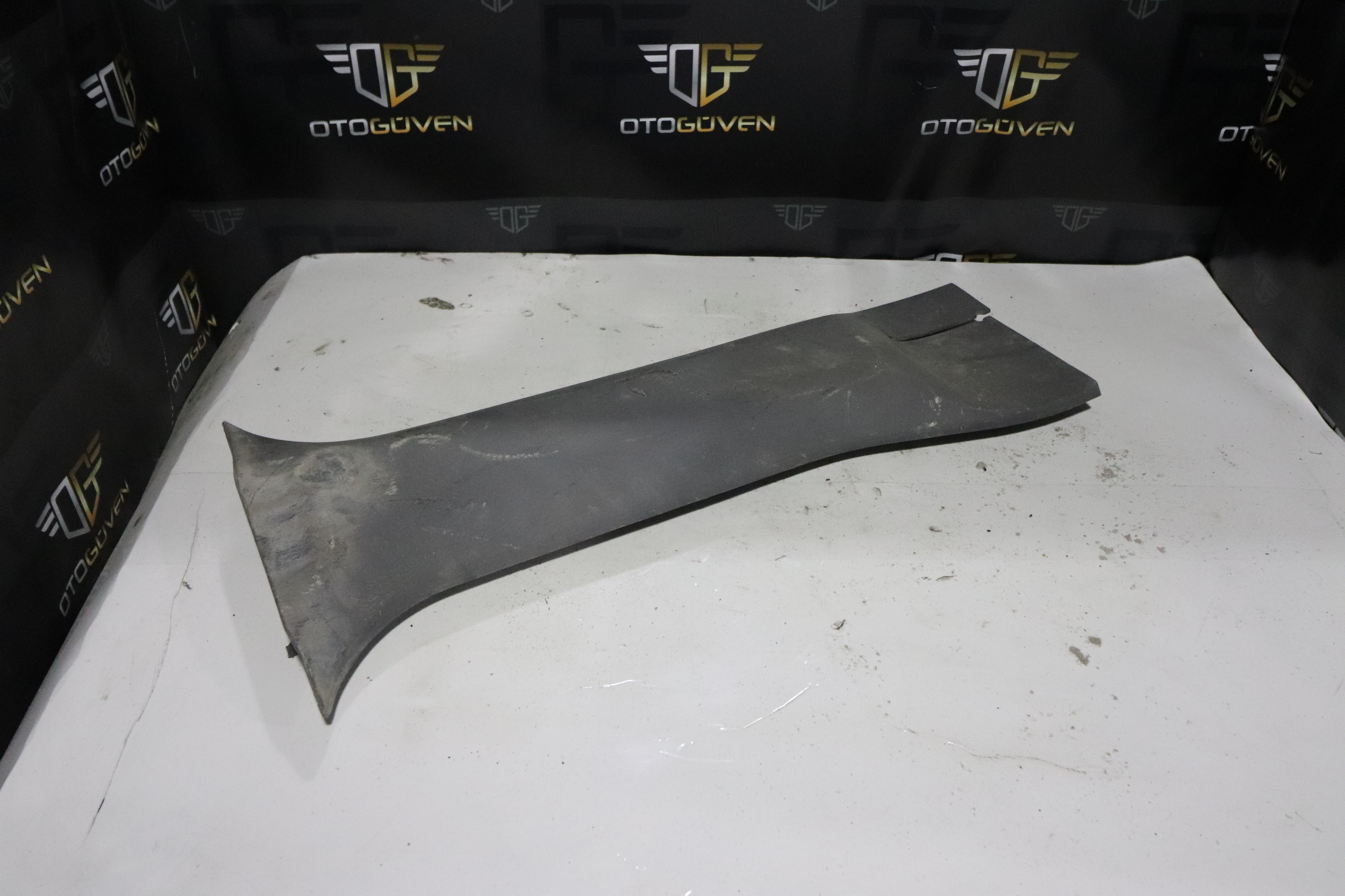 2008-2011 RANGER EMNİYET KEMERİNİN PLASTİĞİ