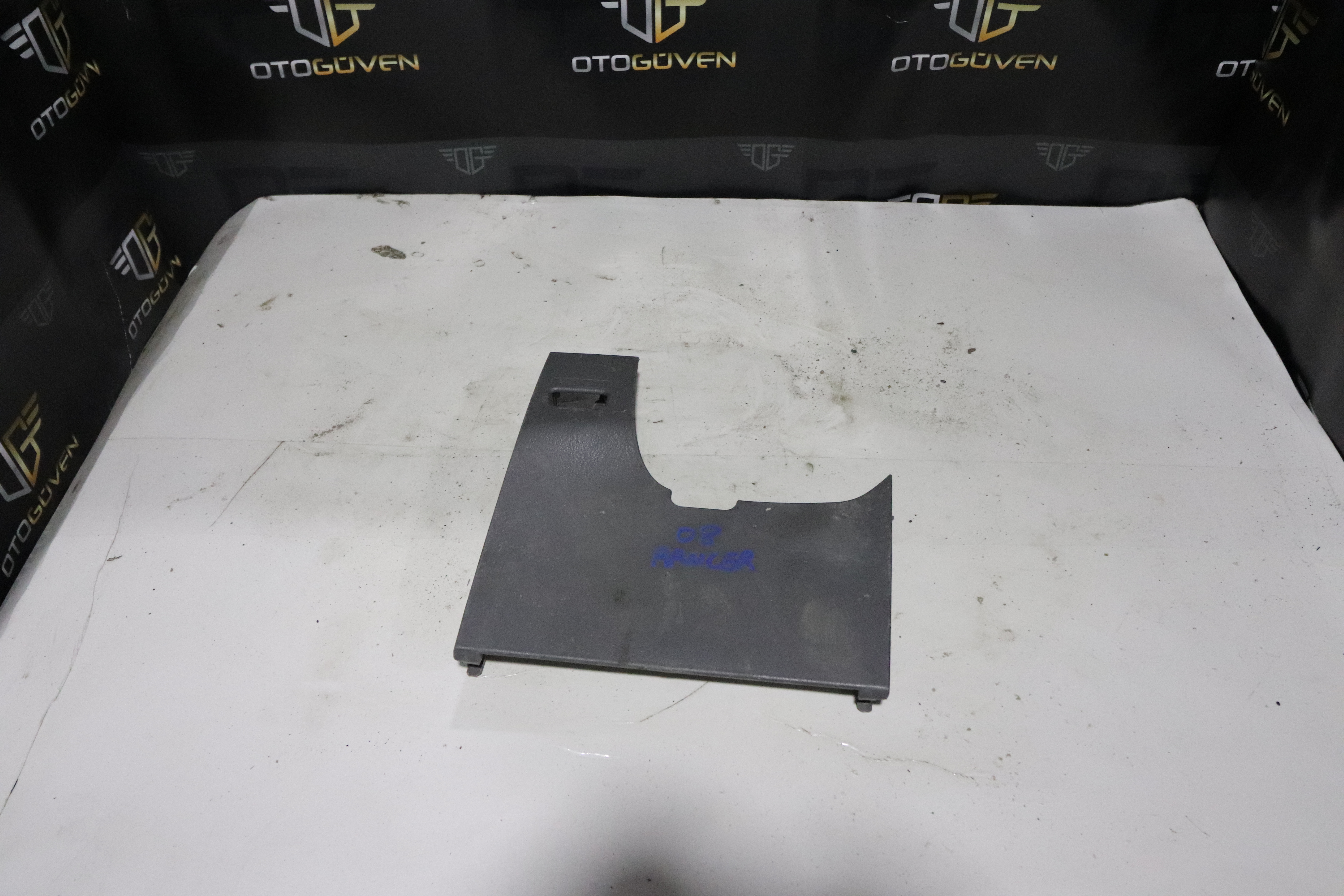 2008-2011 RANGER SİGORTA KAPAĞI