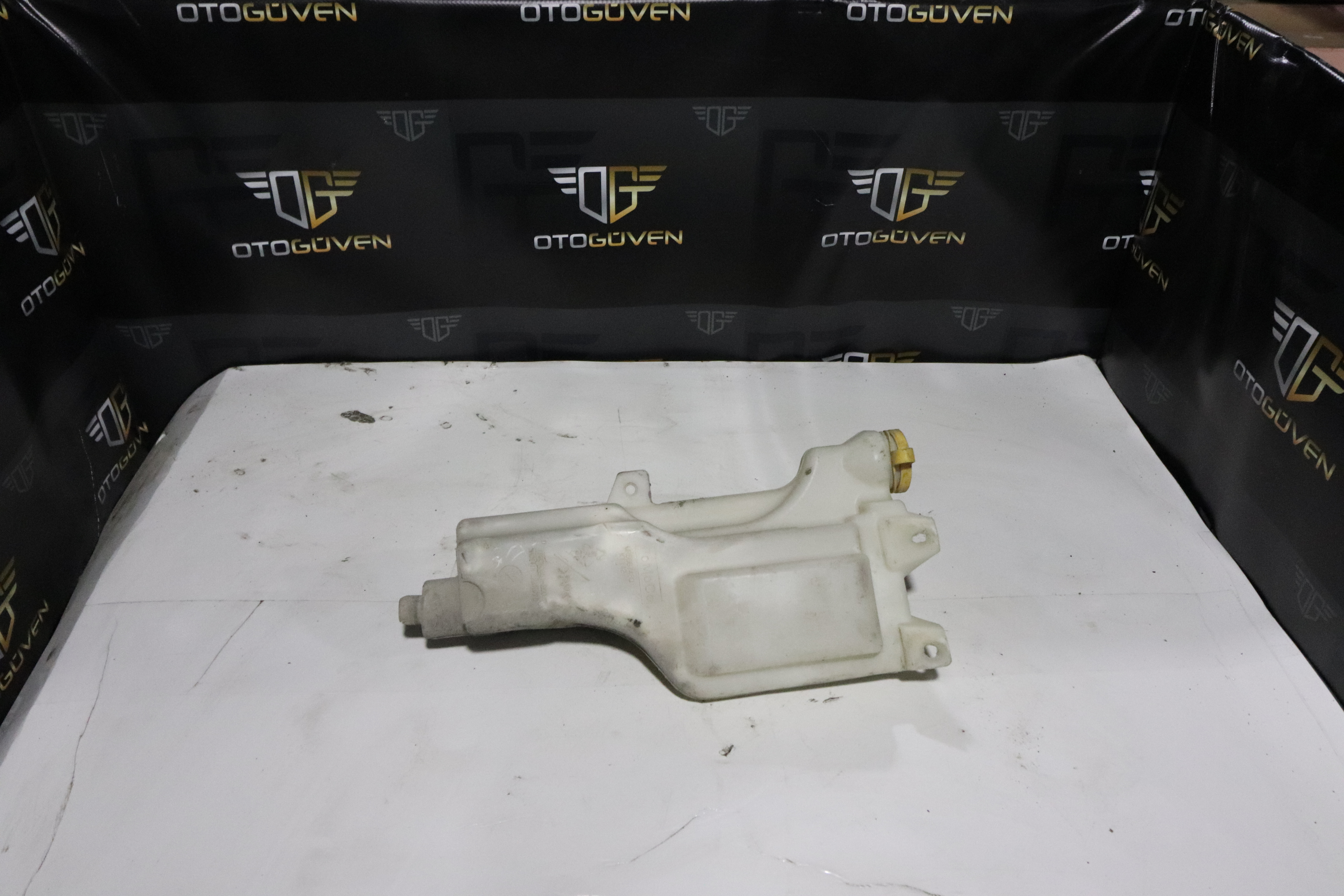 2008-2011 RANGER SU BİDONU