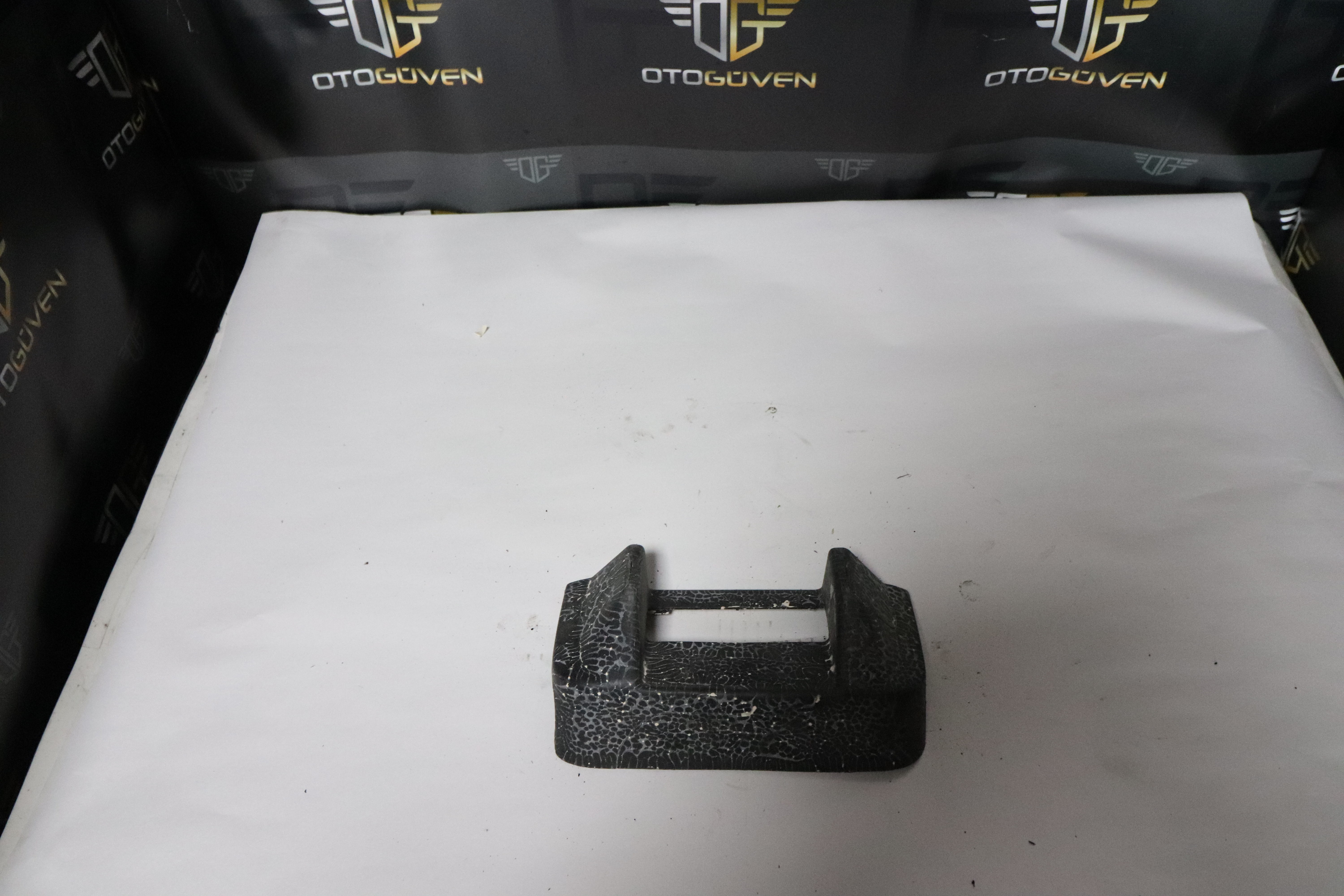 CUSTOM ARKA İÇ AÇMA KAPI KOLU PLASTİĞİ