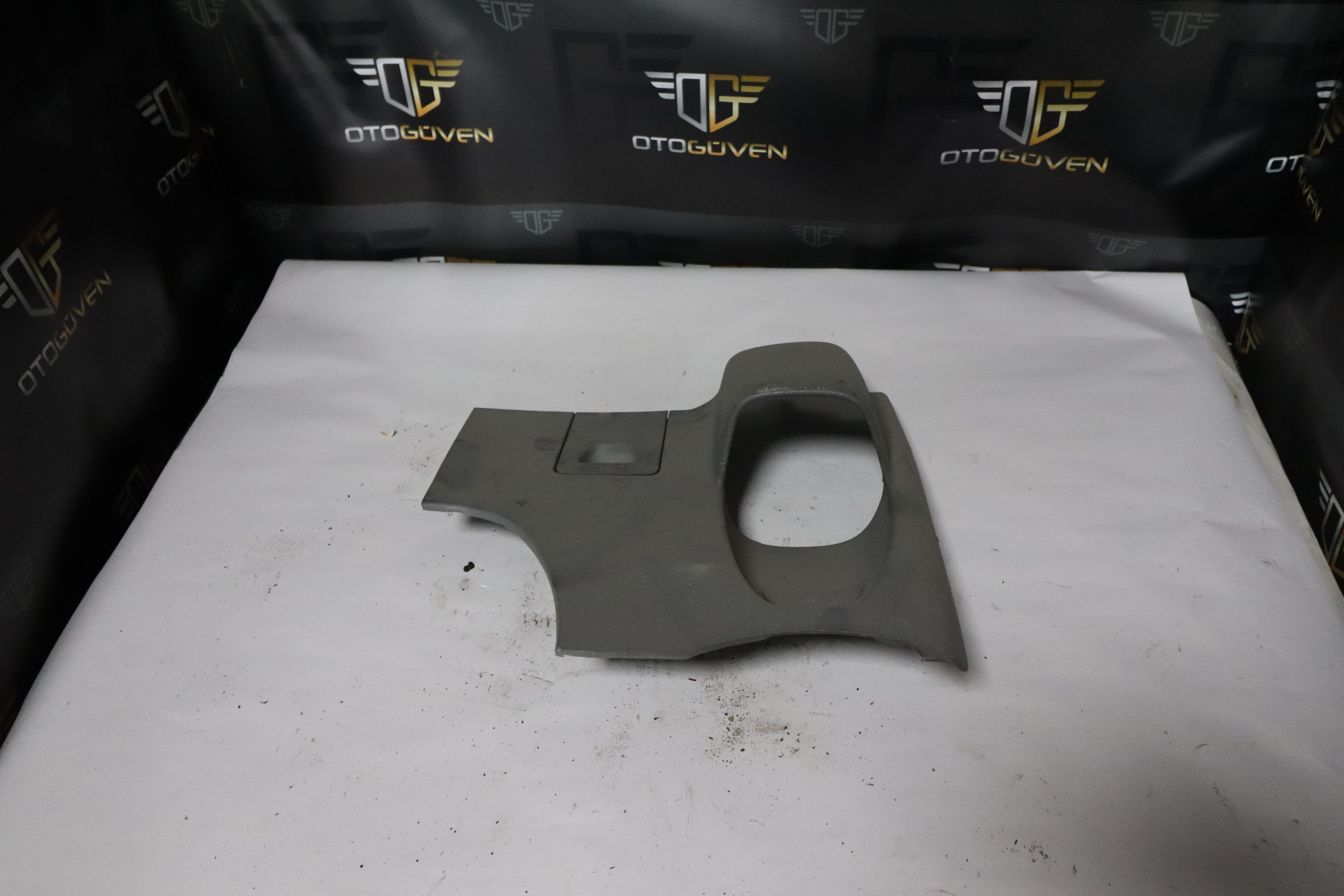 CUSTOM GÖĞÜS PLASTİĞİ SAĞ