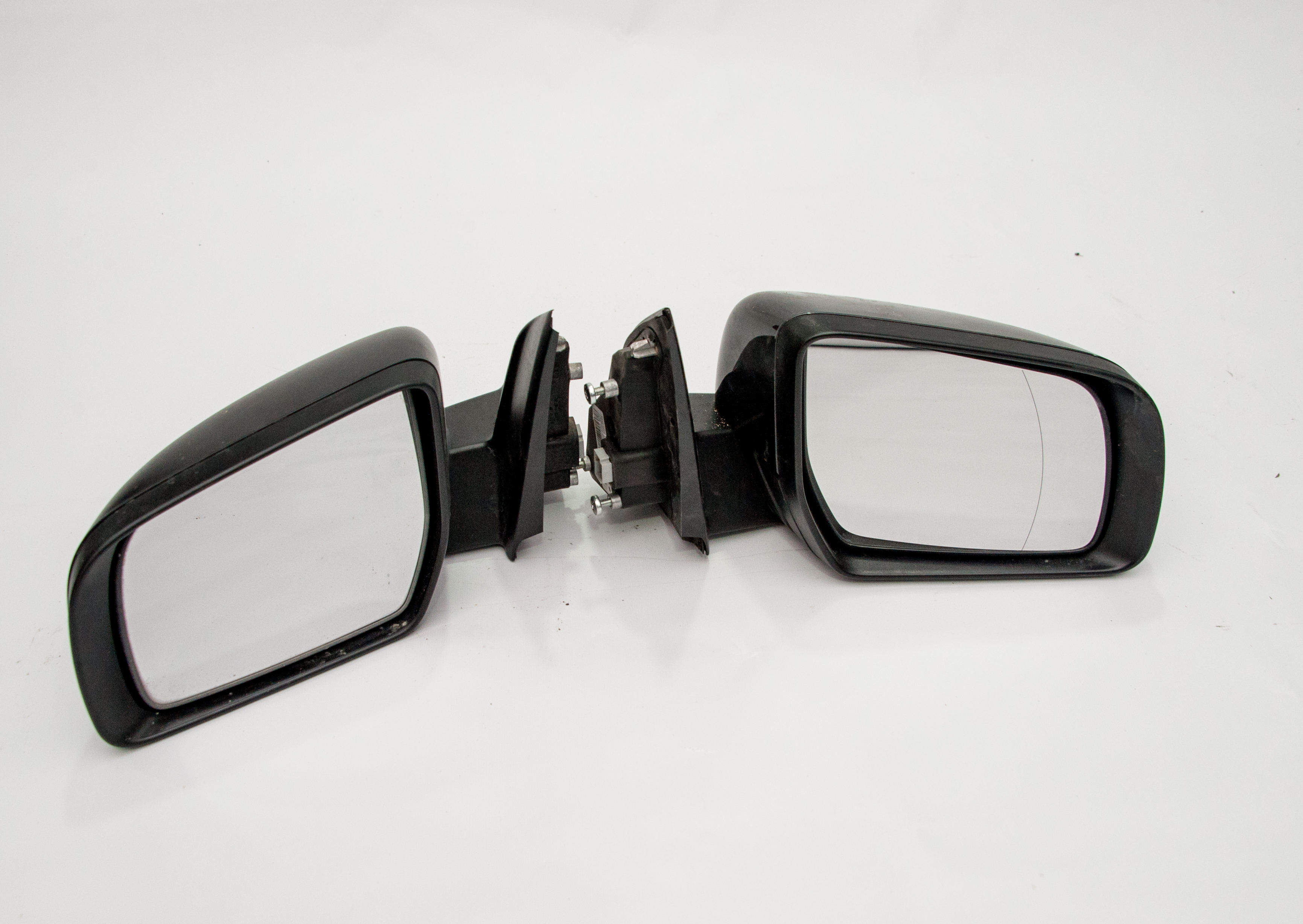 FORD RANGER 2012 SONRASI AYNA SÜNGERLİLER