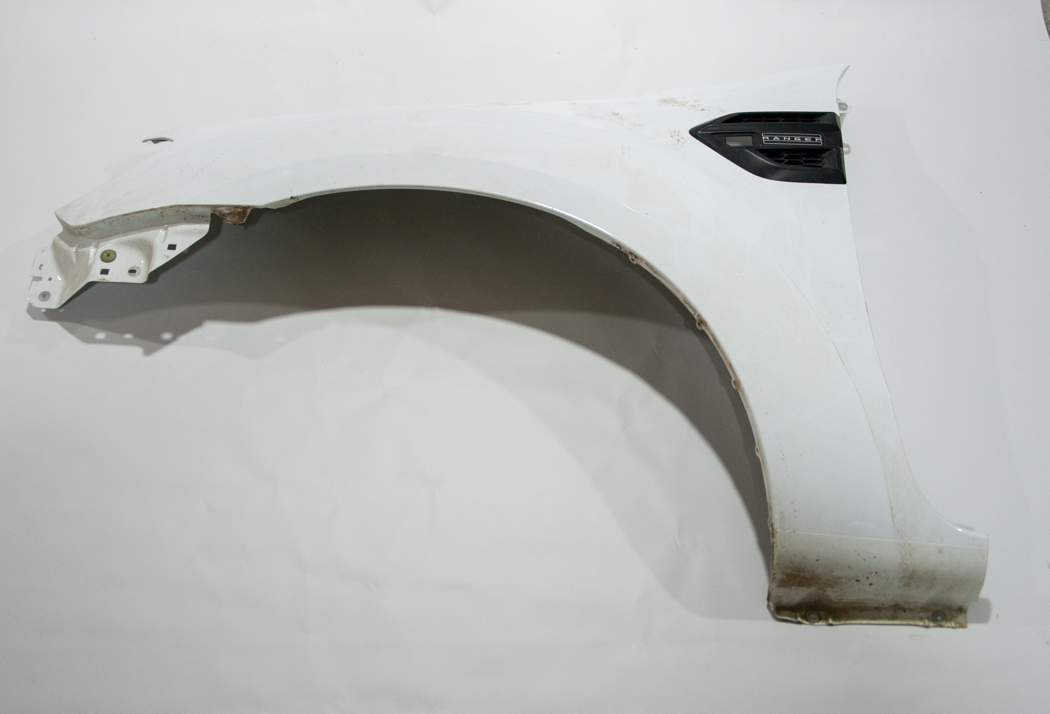 FORD RANGER 2020 SOL ÖN ÇAMURLUKLAR ÇIKMA ORİJİNAL