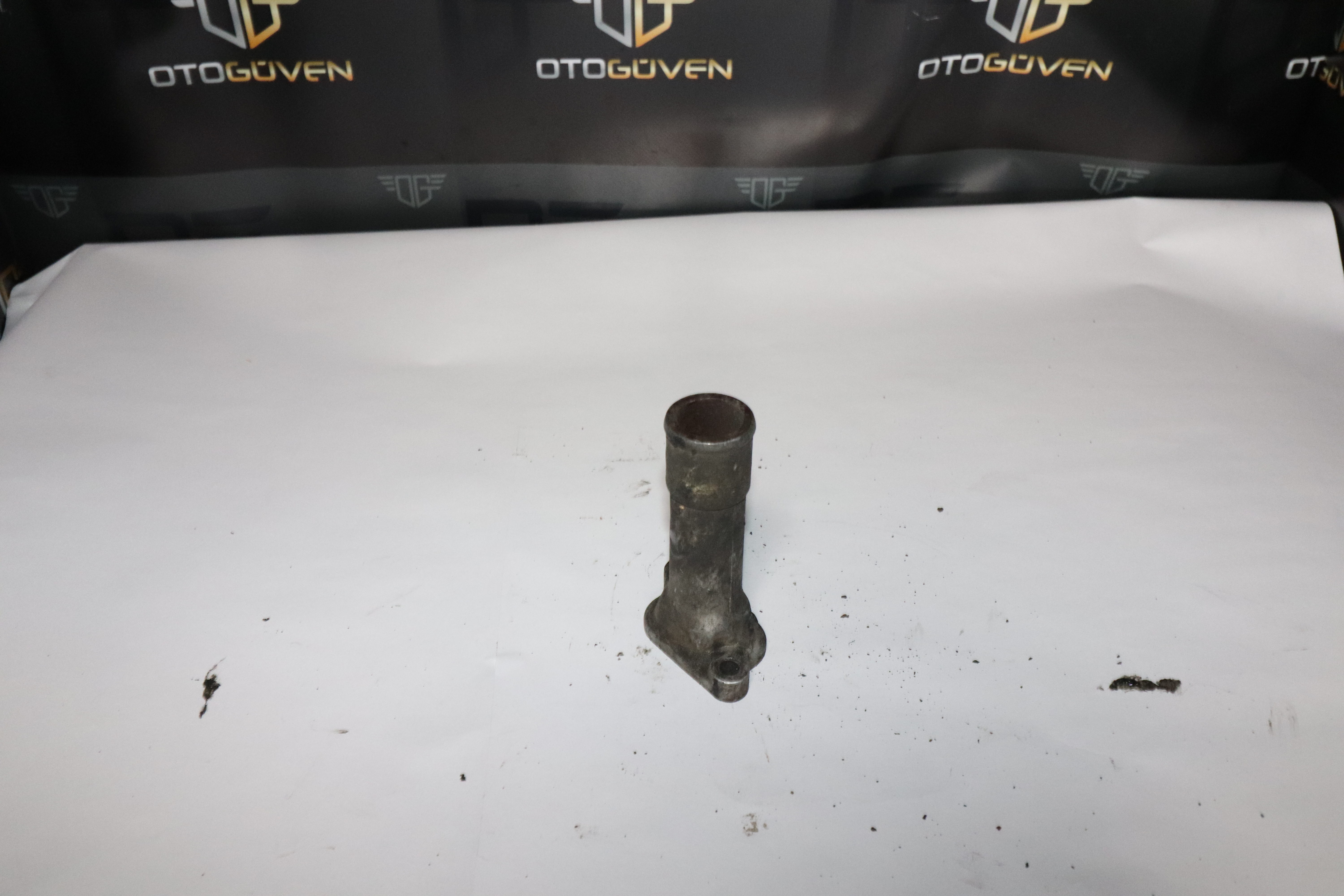 RANGER 1998-2002 SİLİNDİR KAPAK BORUSU