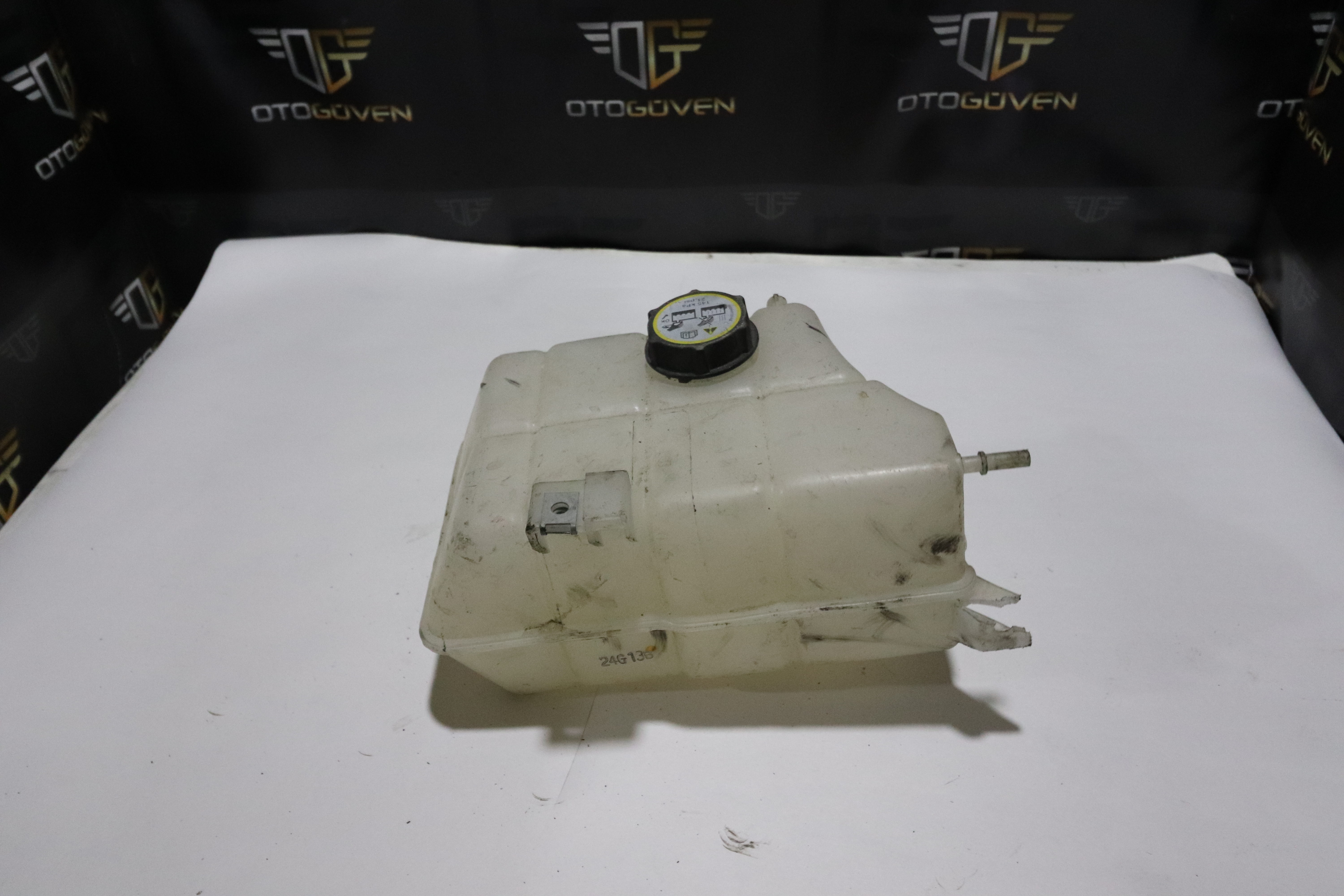 RANGER 2015-2018 SU BİDONU