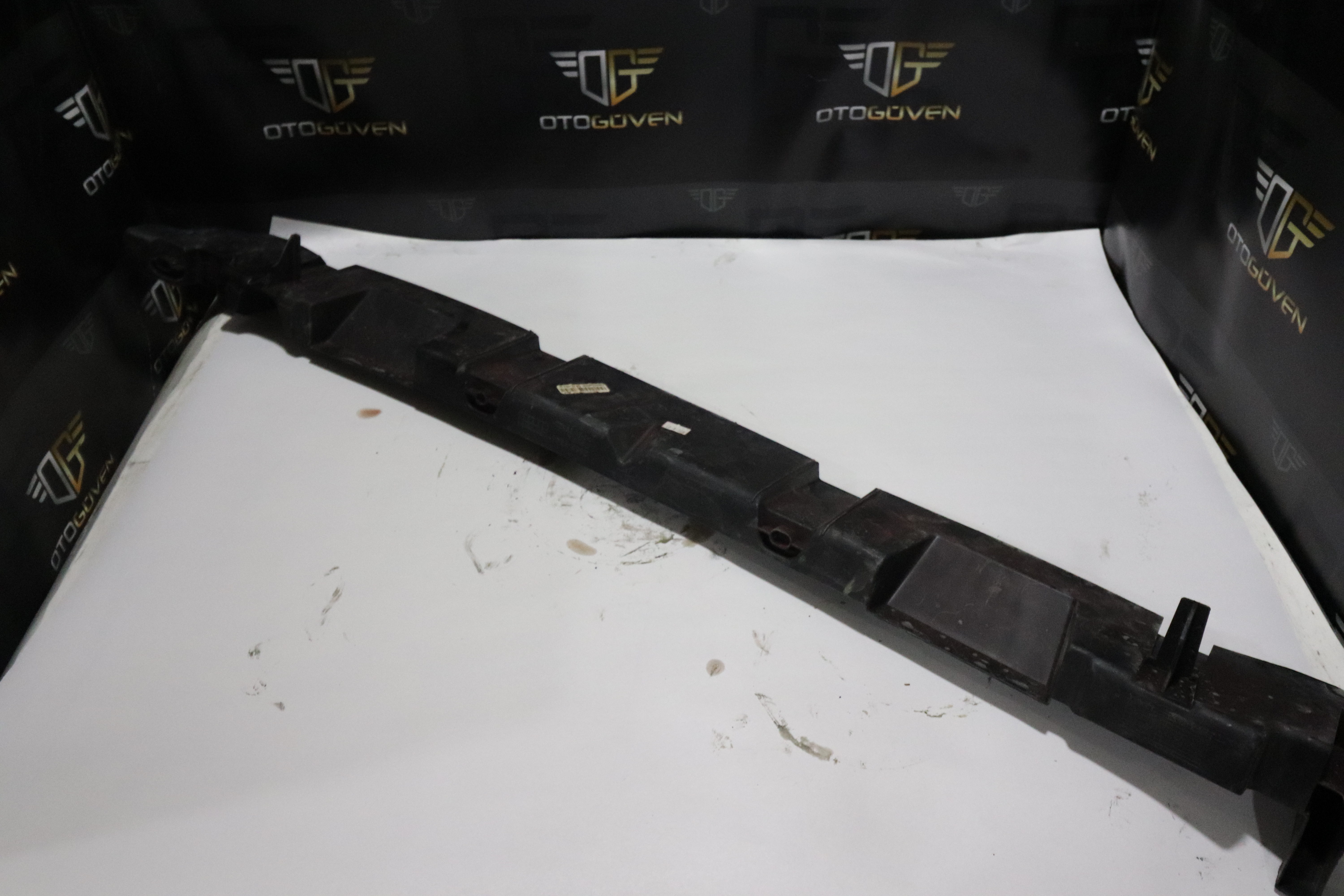 RANGER ÖN CAM IZGARASI