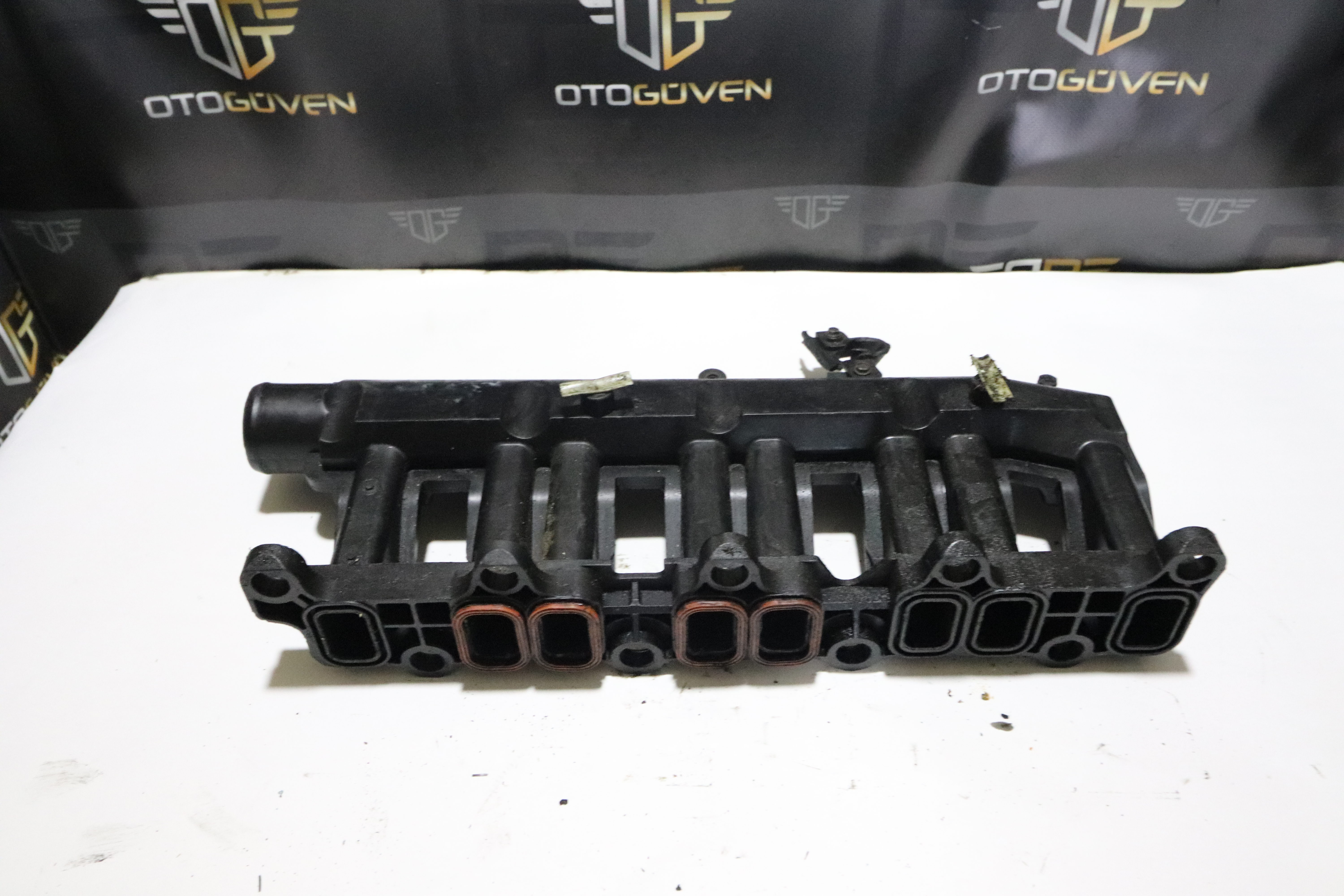 TRANSİT 2.0 MOTOR EMME MANİFOLDU