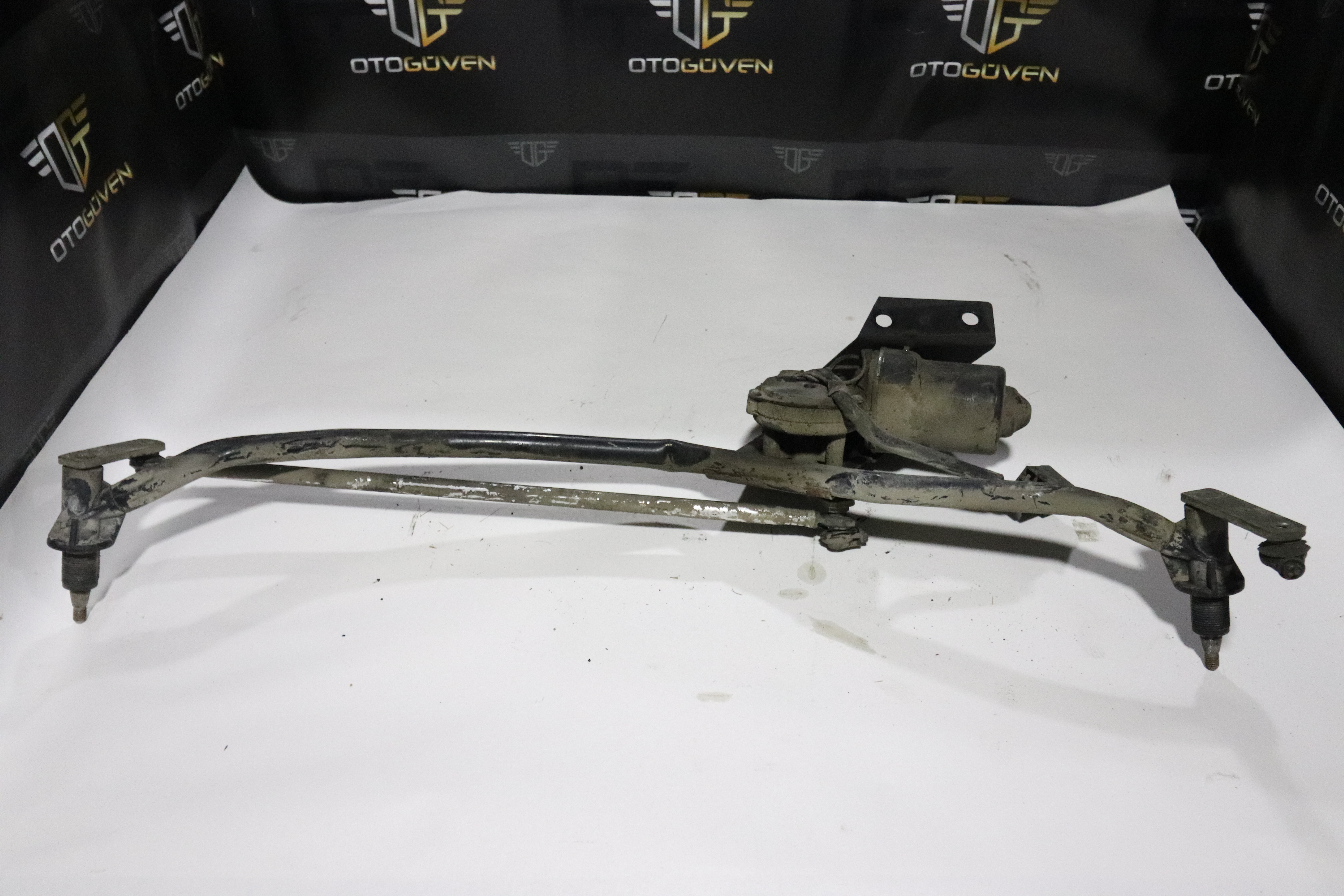 TRANSİT T15 CAM SİLGİ KOLU