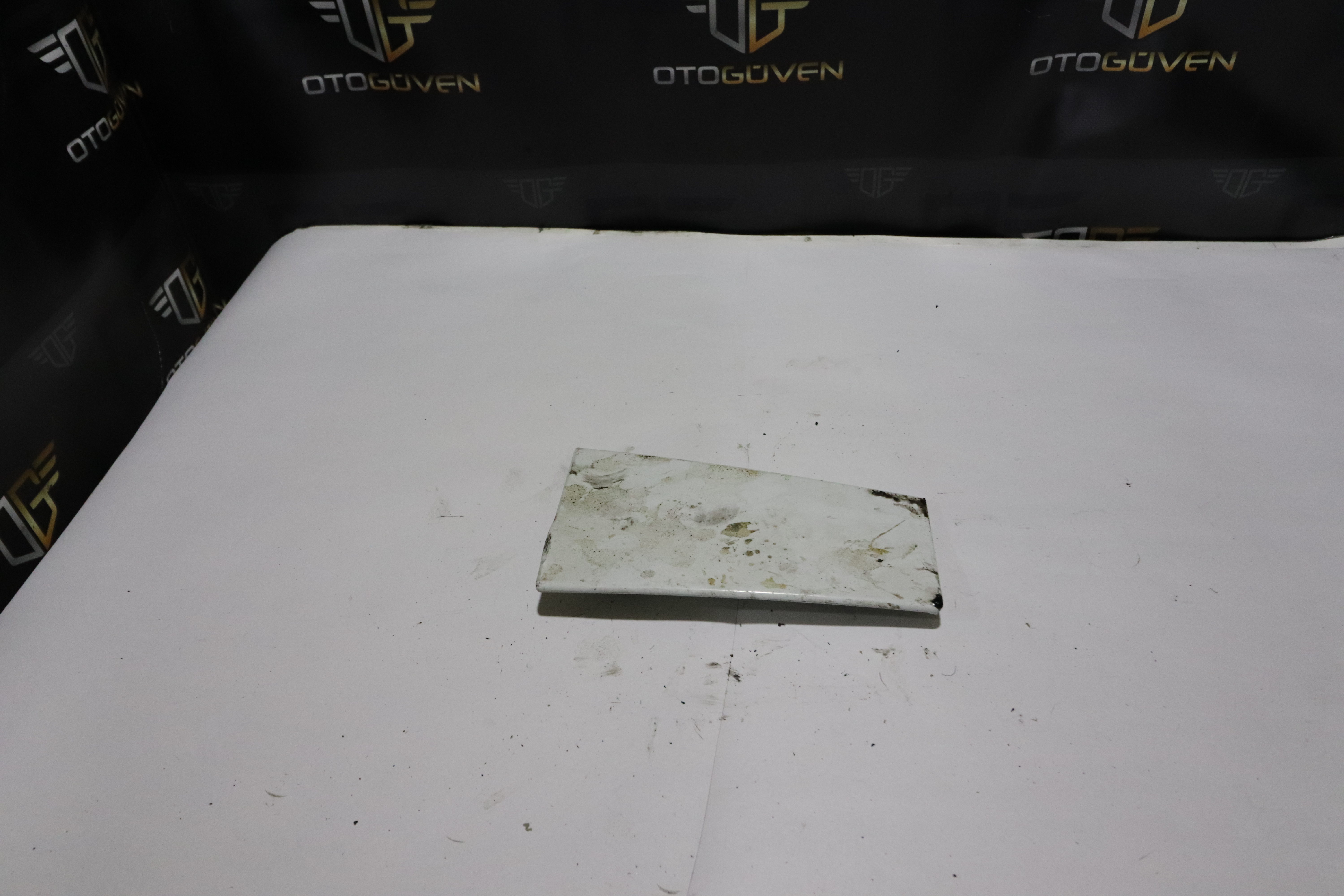 TRANSİT V347 TAMPON DIŞ KAPAK PLASTİĞİ