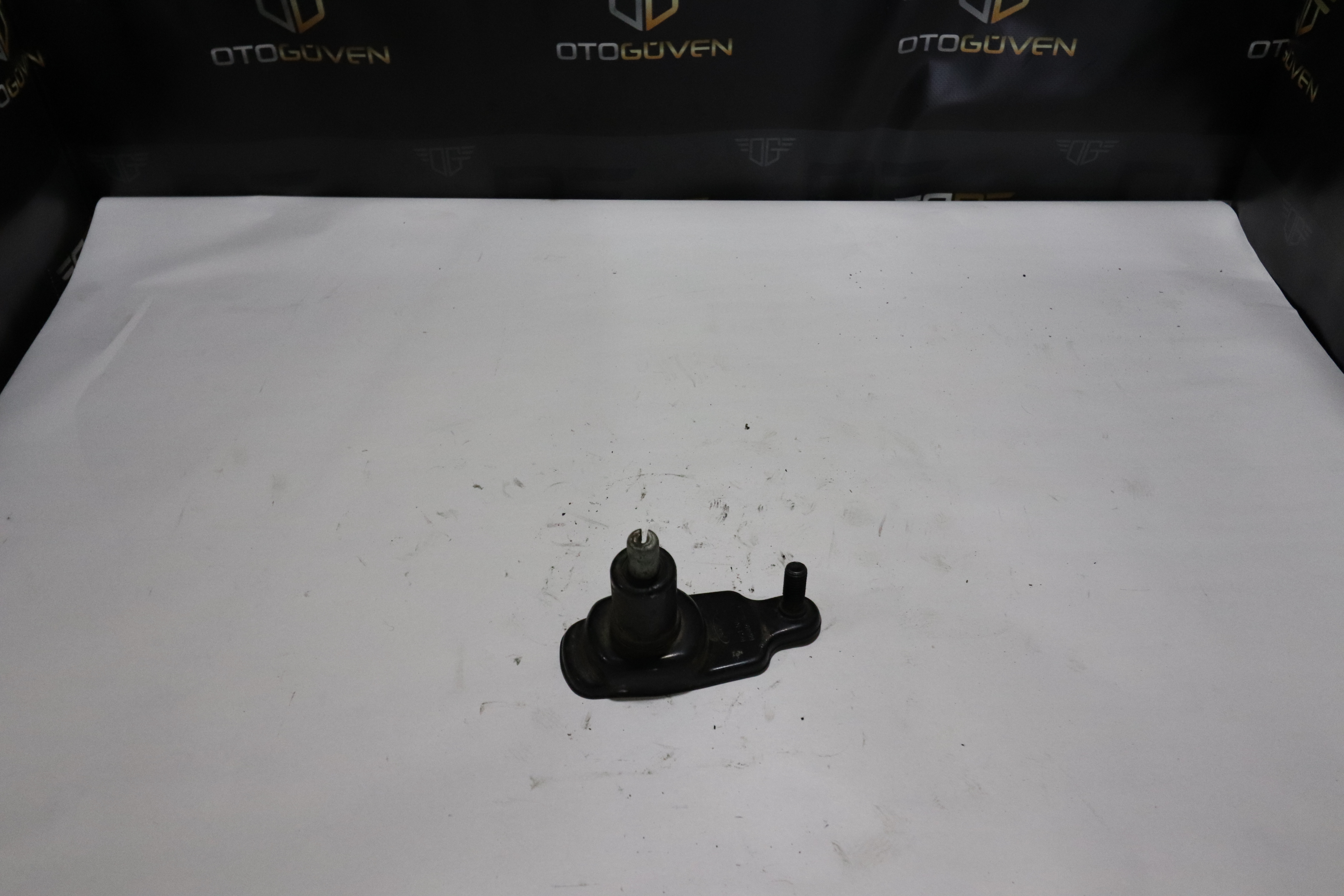 TRANSİT V363 ARKA İSTETME HALAT KAFASI