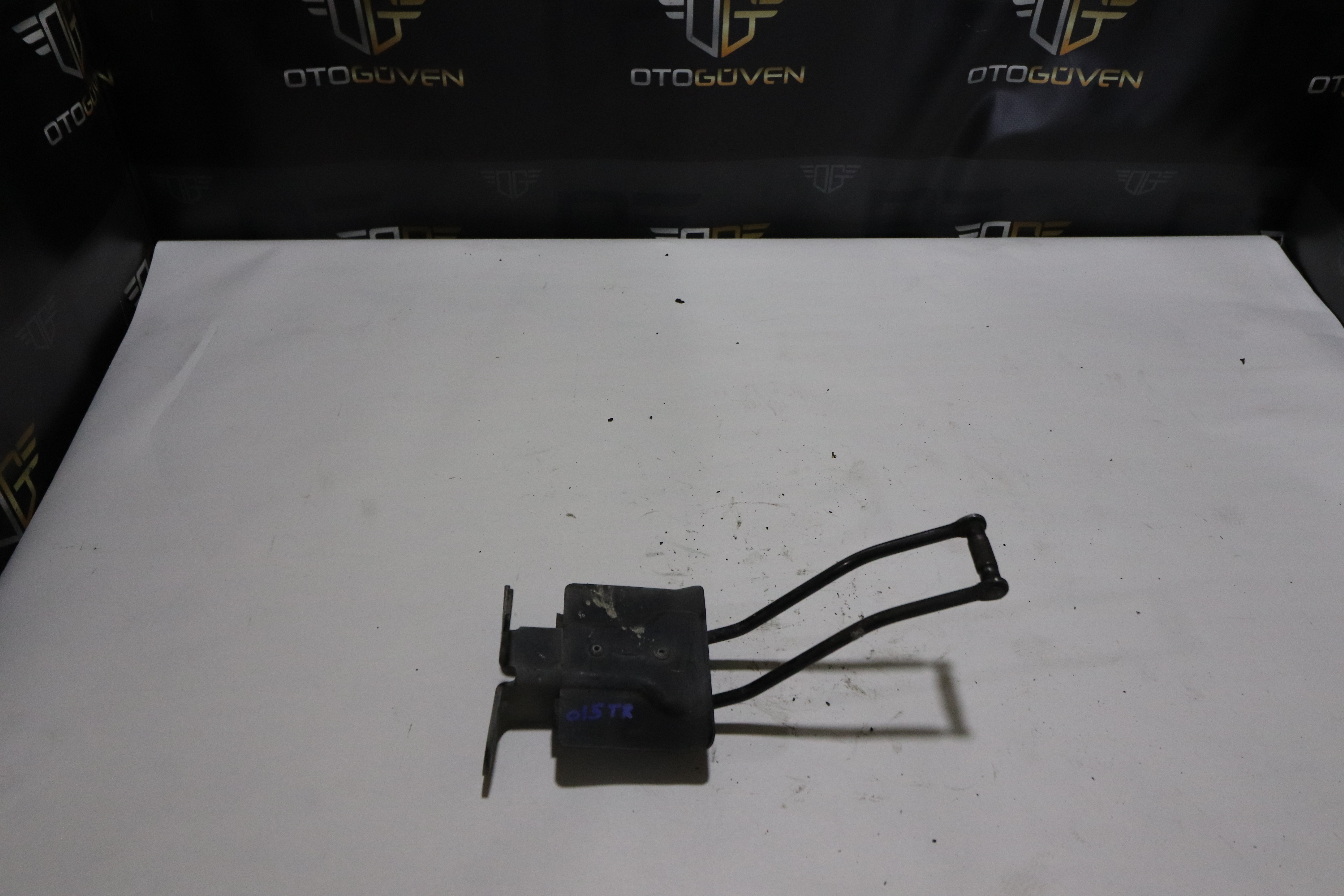 TRANSİT V363 ARKA KAPI GERGİSİ