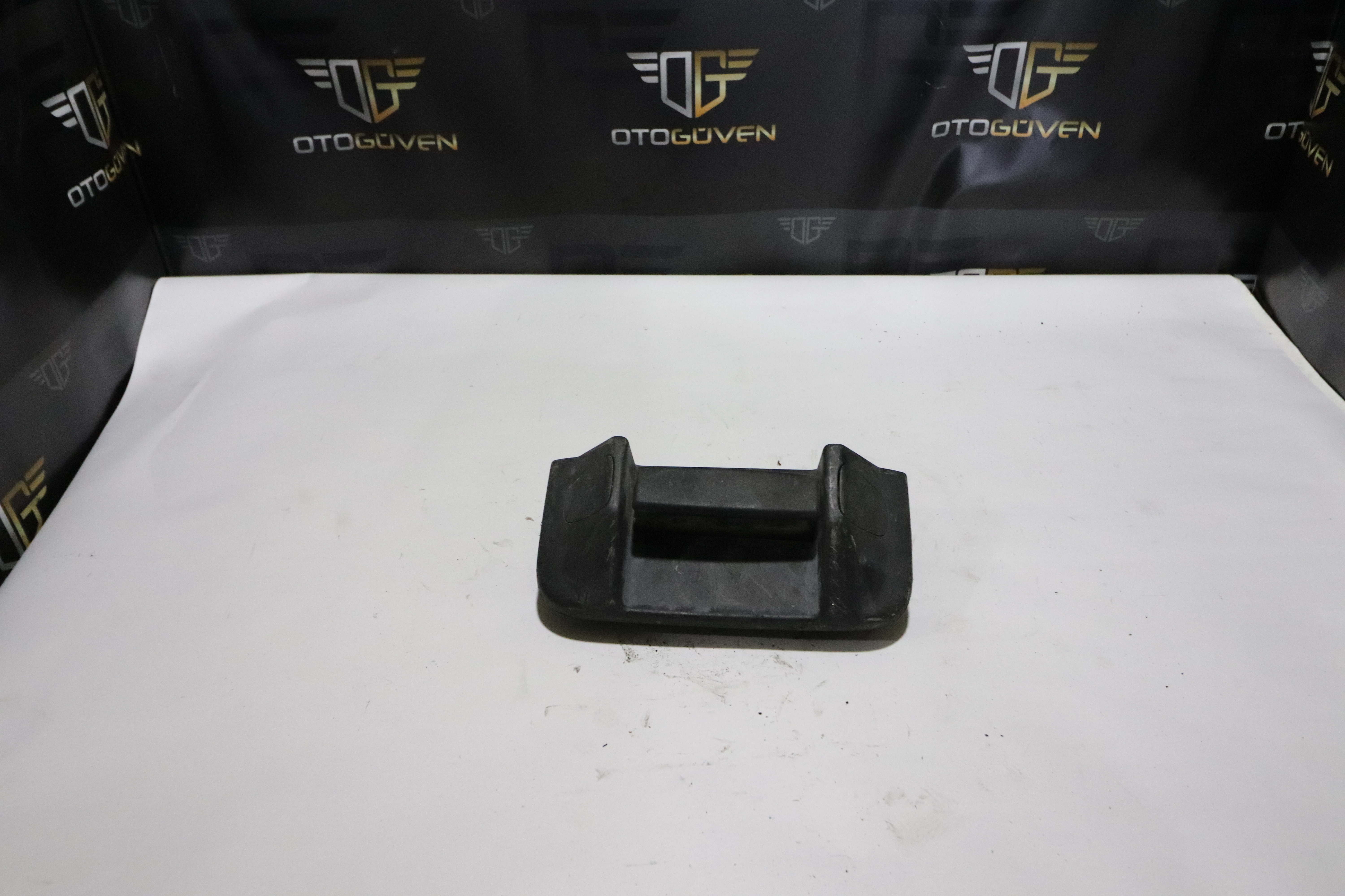 TRANSİT V363 ARKA KAPI İÇ AÇMA KOLU