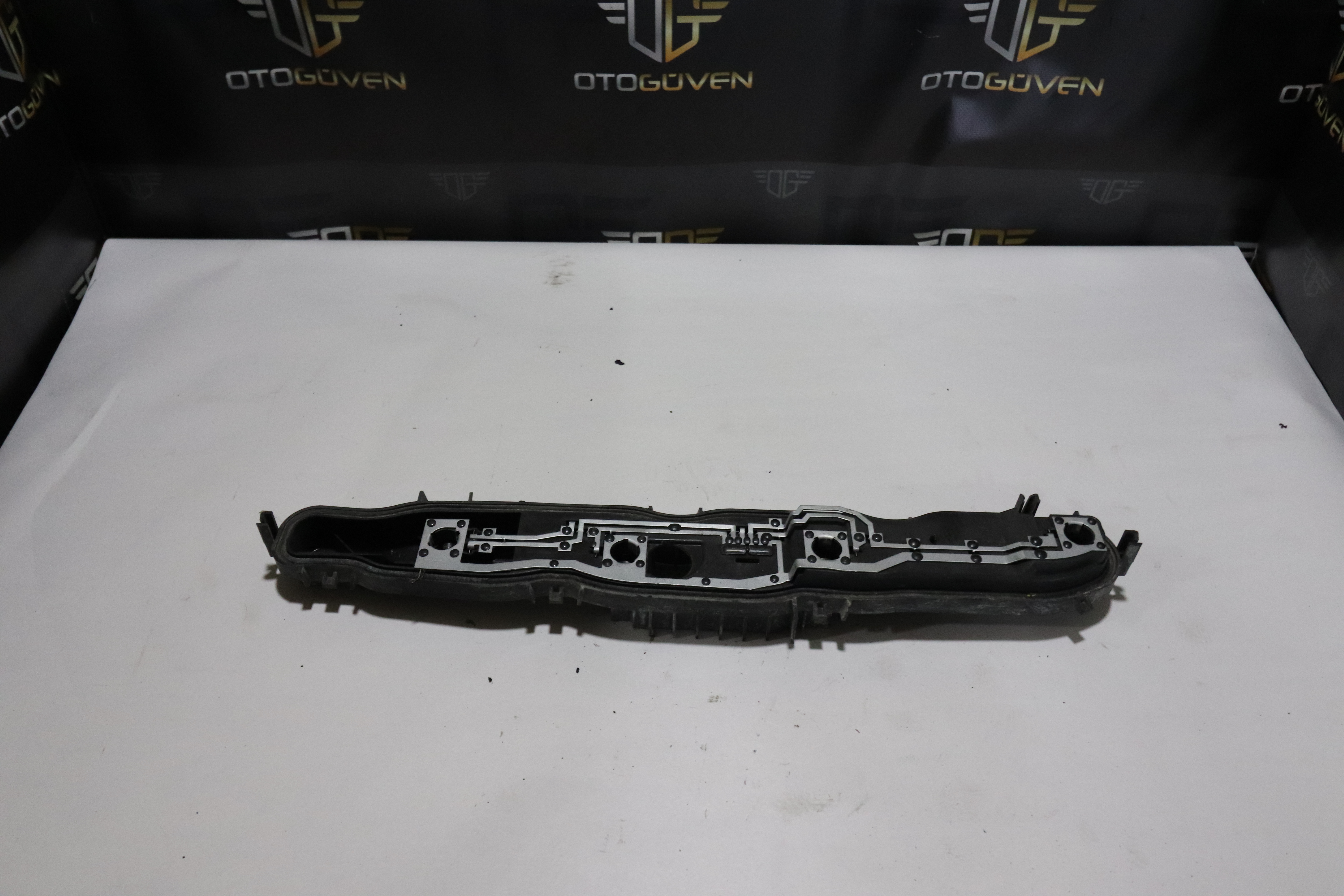 TRANSİT V363 ARKA STOP LAMBASI