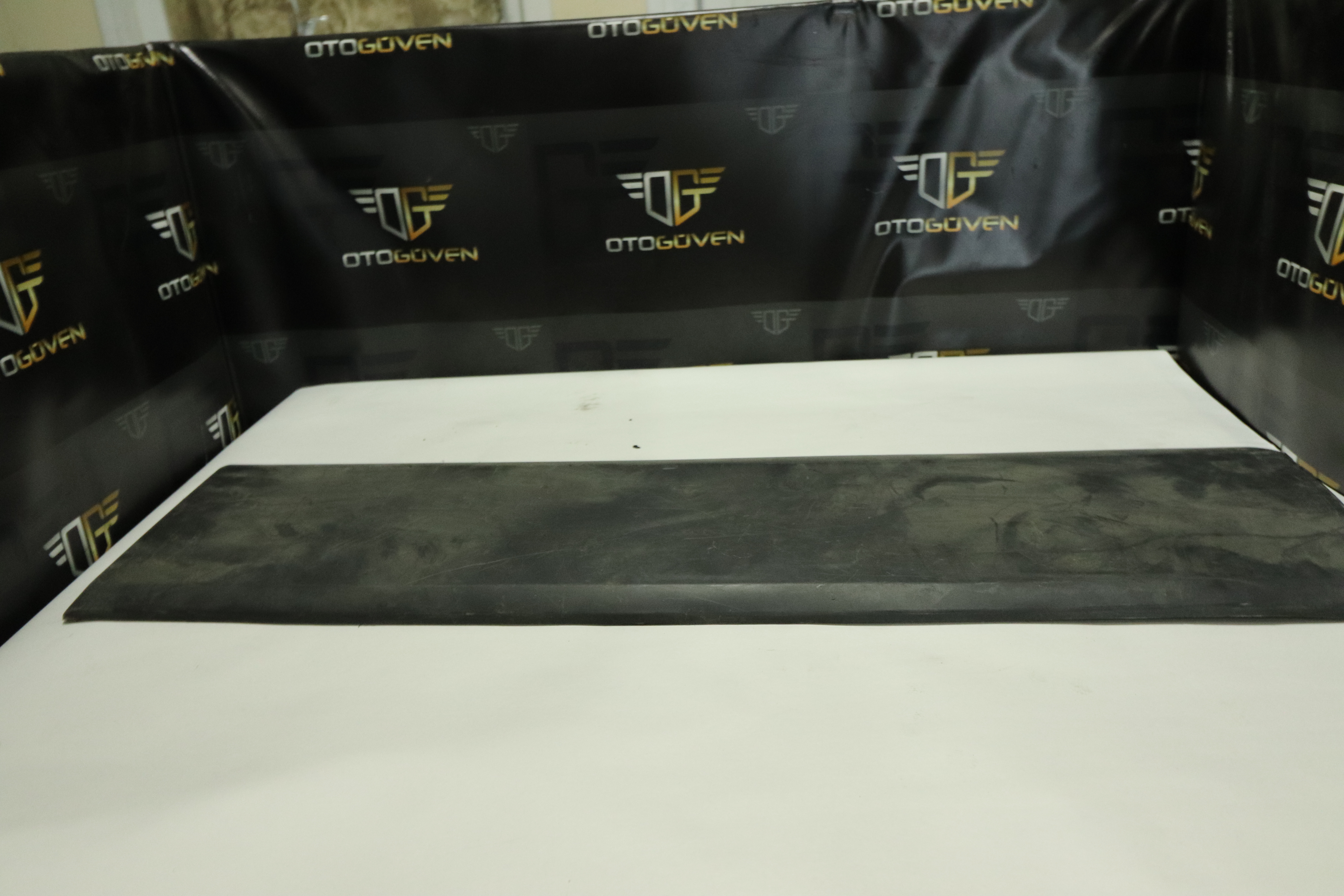 TRANSİT V363 BAGAJ PLASTİĞİ (2)