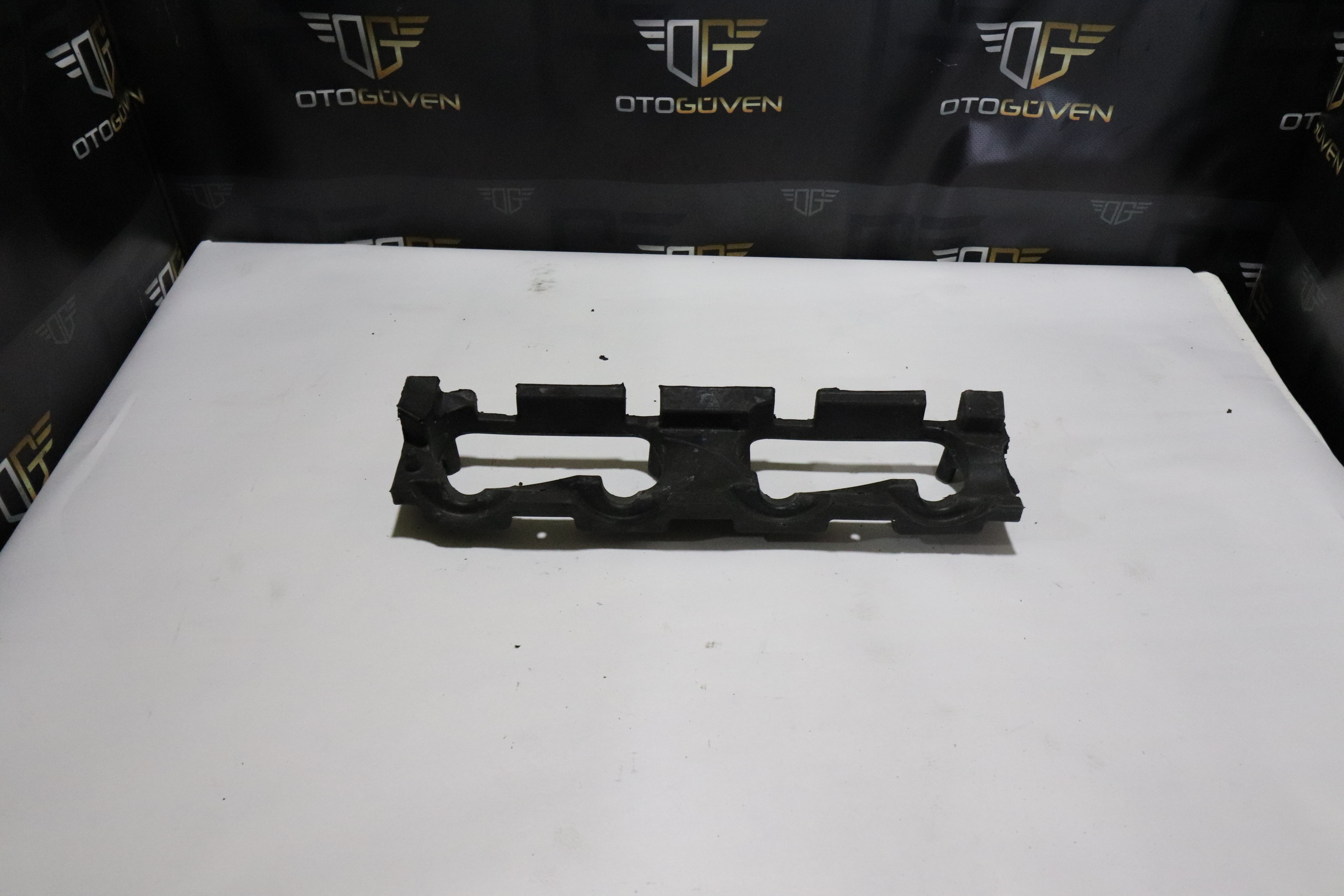 TRANSİT V363 POLEN PLASTİĞİ