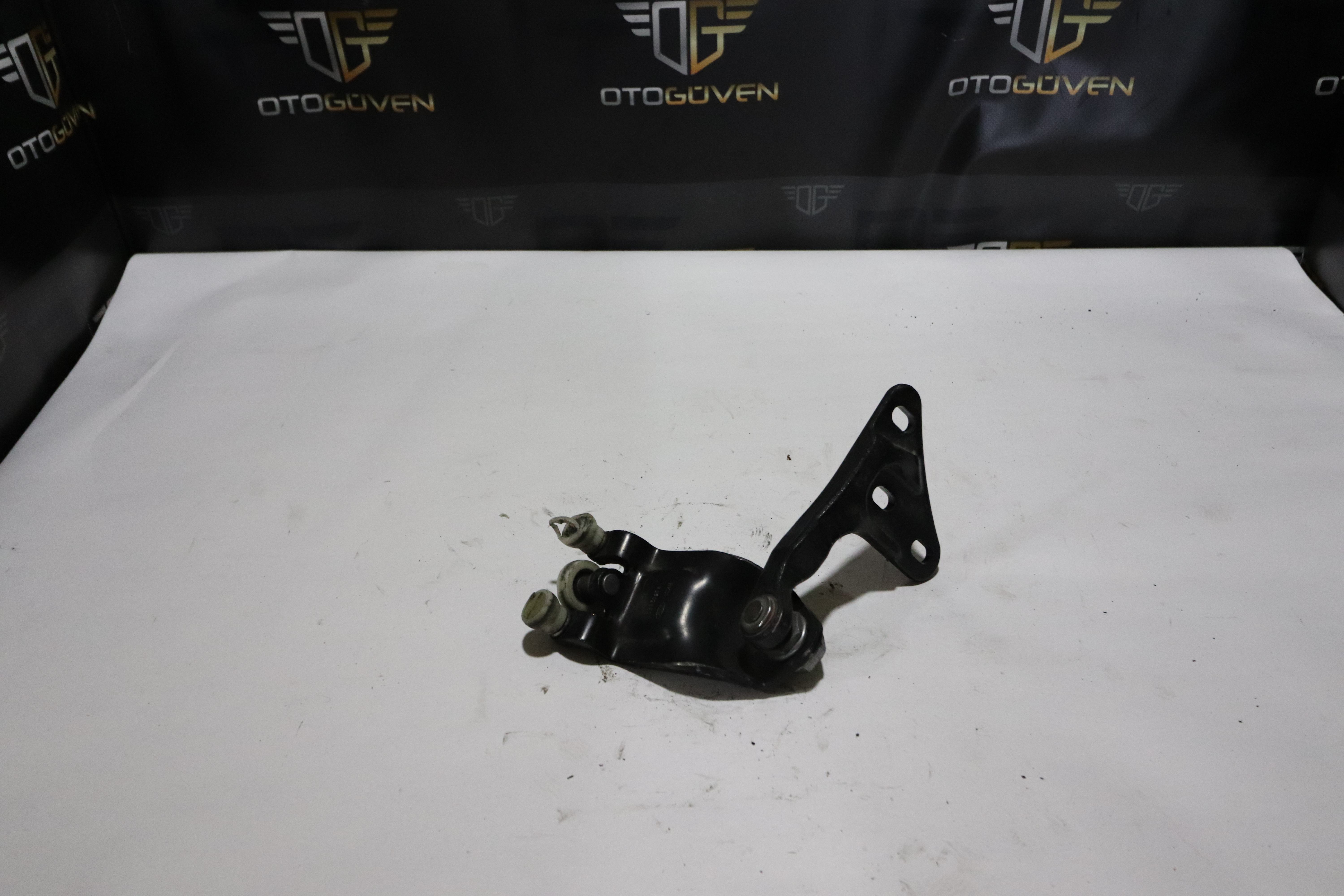 TRANSİT V363 SÜRGÜLÜ KAPI ÜST GERGİ