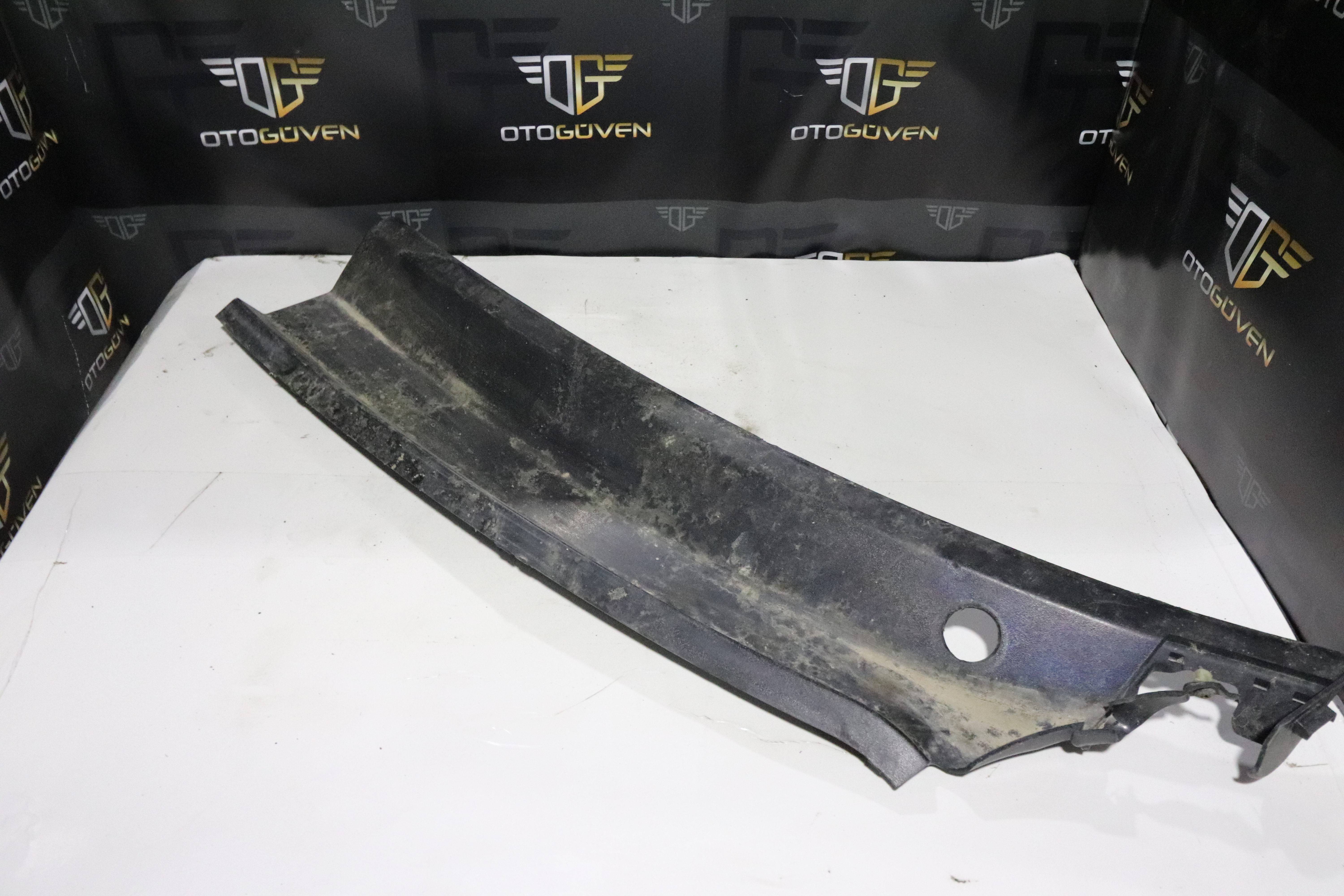 V347 TRANSİT CAM IZGARASI